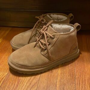 Neumel UGGs size 7